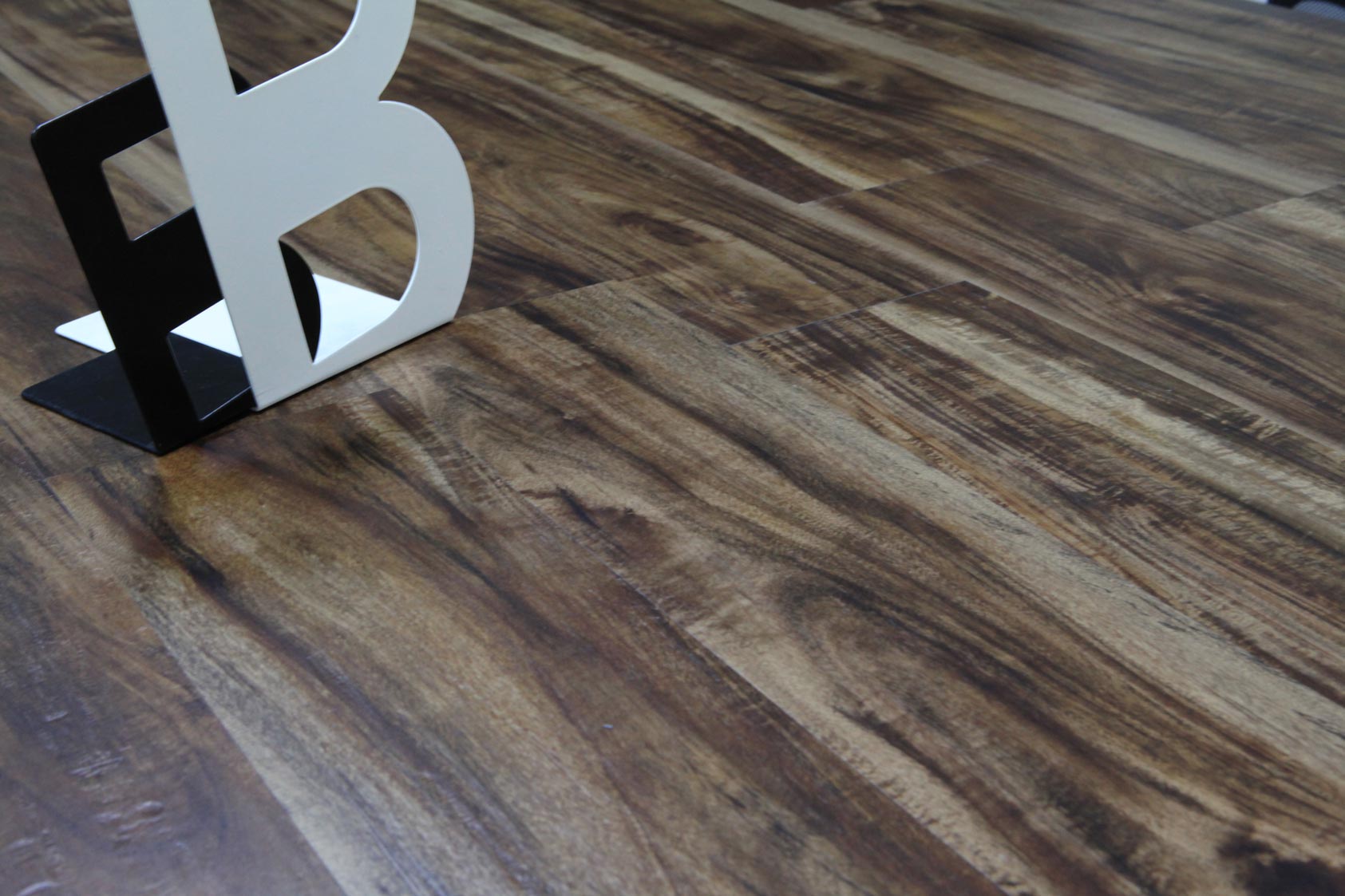 Advantage Luxury Vinyl Plank, Modern Surface